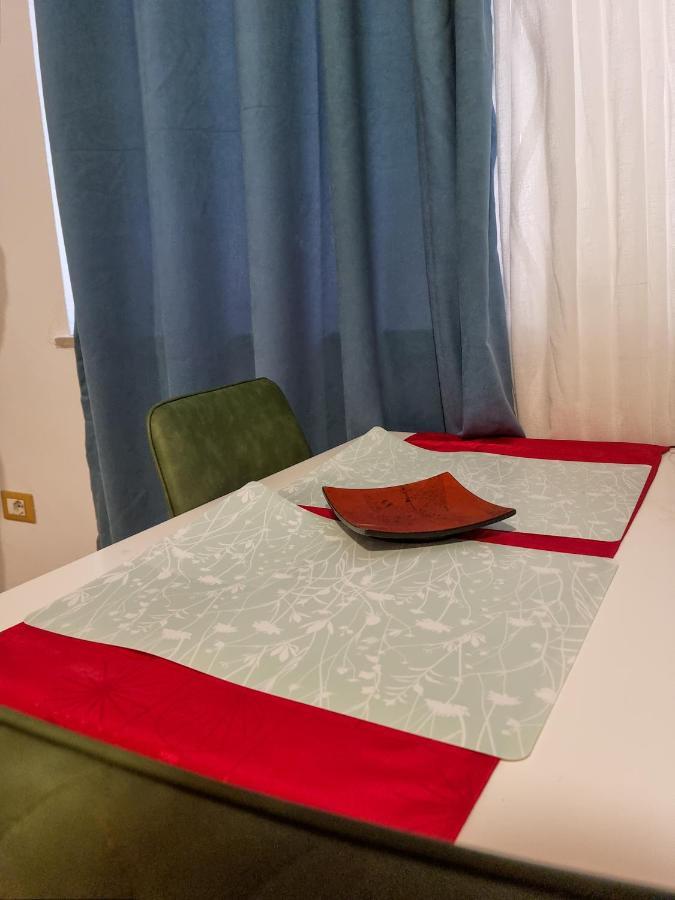 Cozy Apartment In City Center Тирана Экстерьер фото