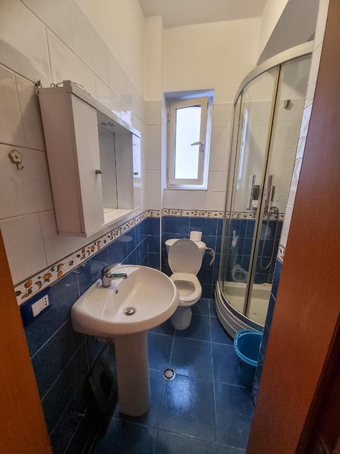 Cozy Apartment In City Center Тирана Экстерьер фото